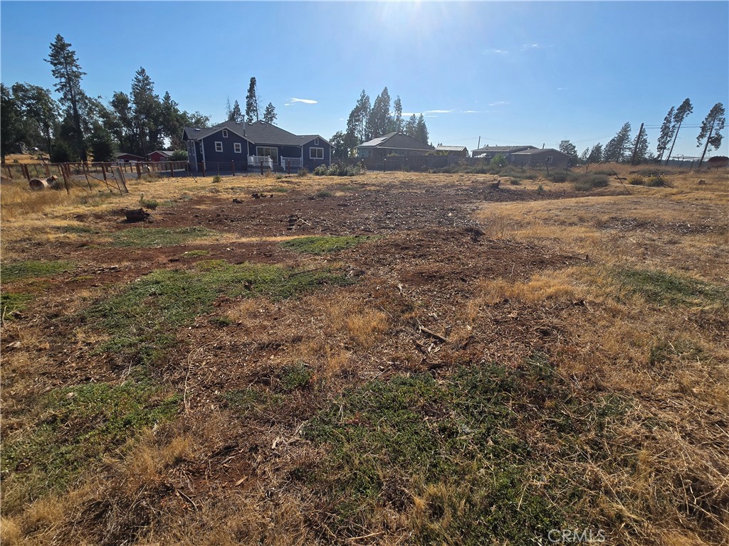 6366 Glendale Court Property Photo 4