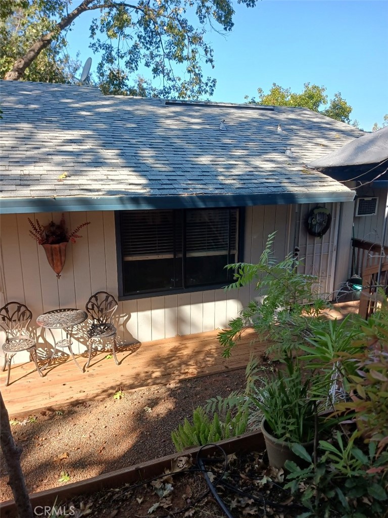 5129 Toyon Property Photo 9