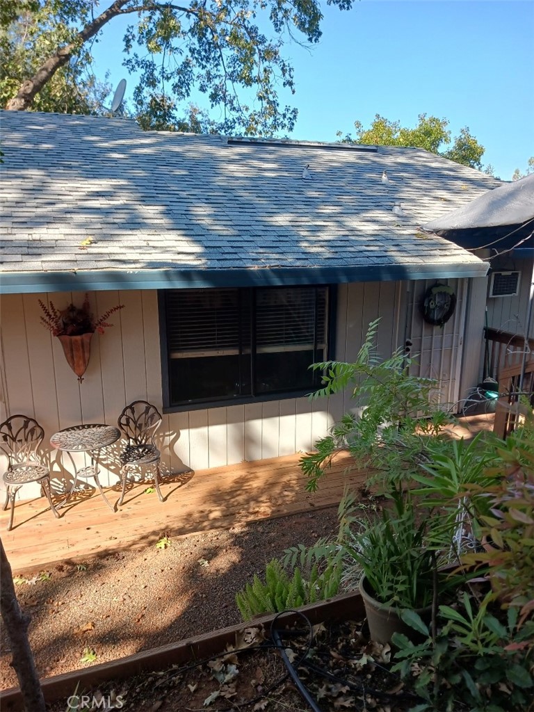 5129 Toyon Property Photo 9