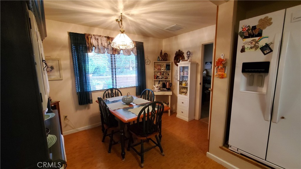 5129 Toyon Property Photo 14