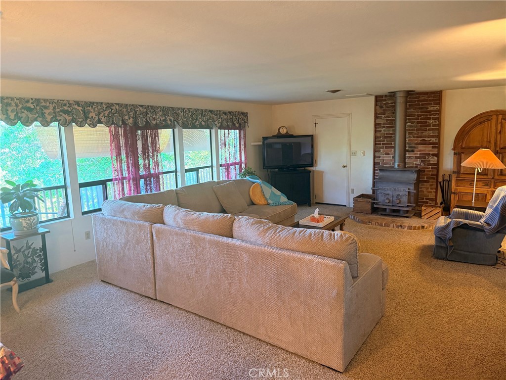 5129 Toyon Property Photo 18