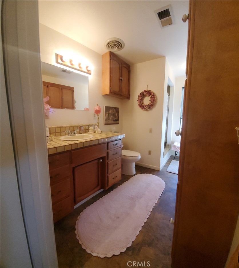 5129 Toyon Property Photo 26