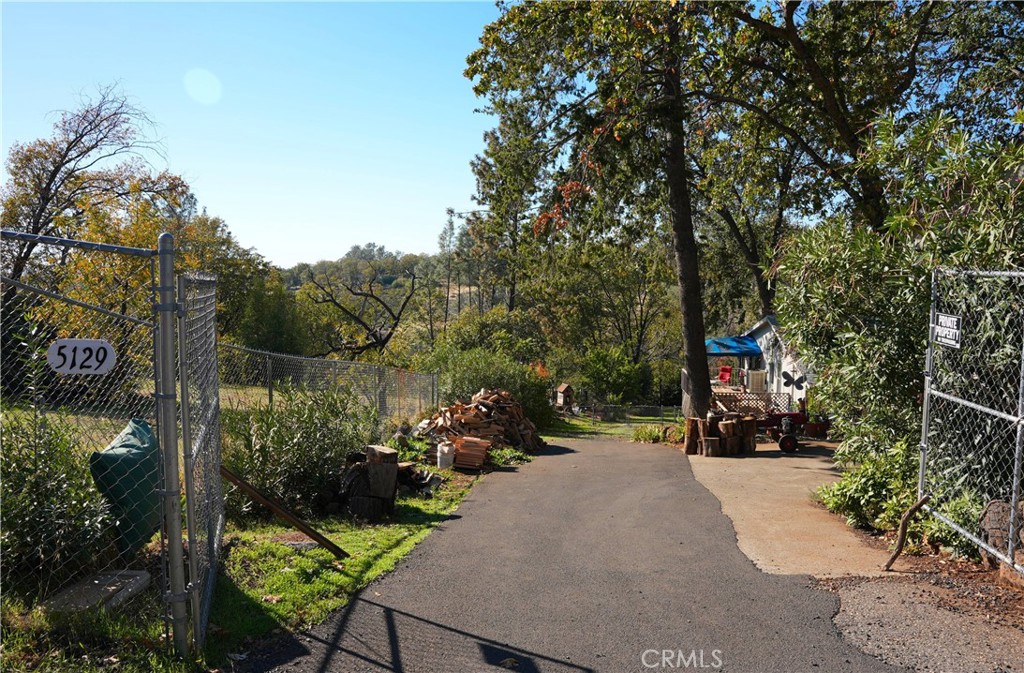 5129 Toyon Property Photo 49