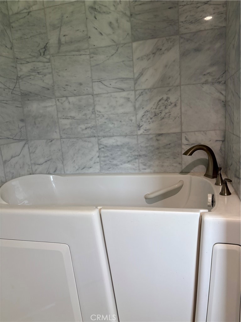 14006 Creston Property Photo 11
