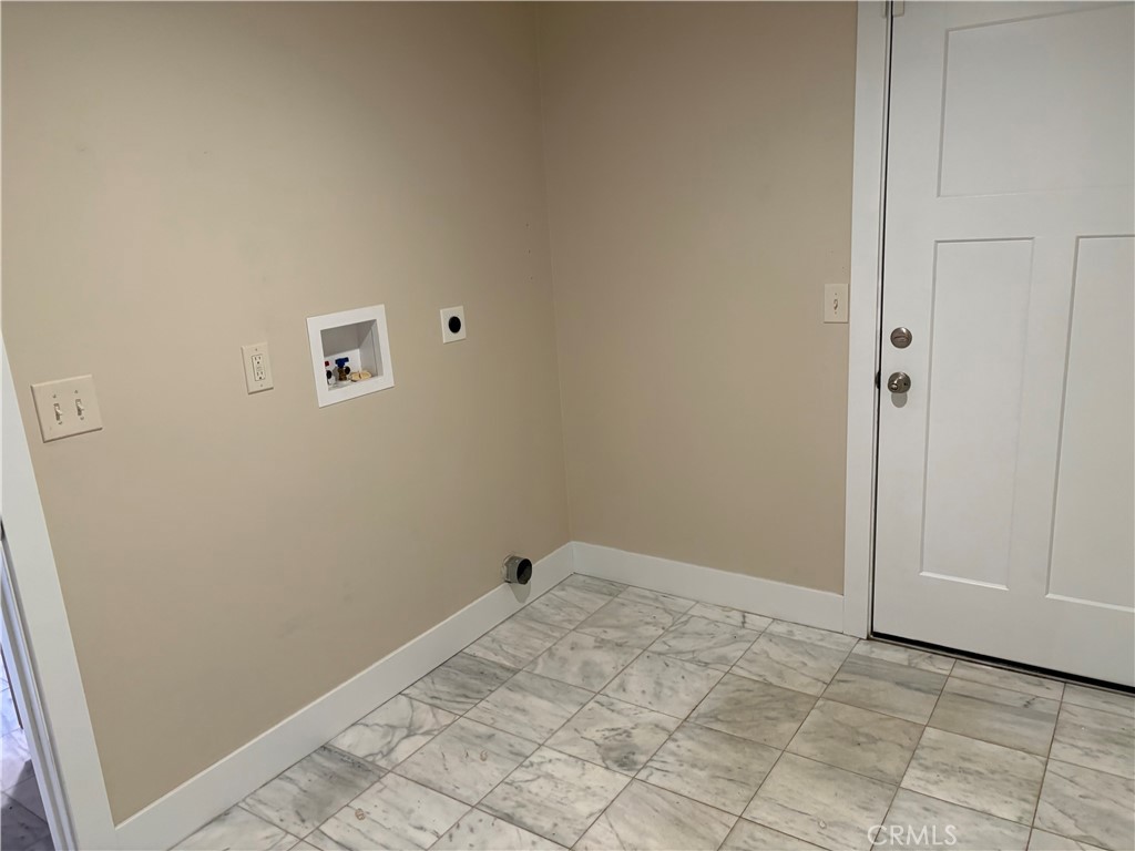 14006 Creston Property Photo 15