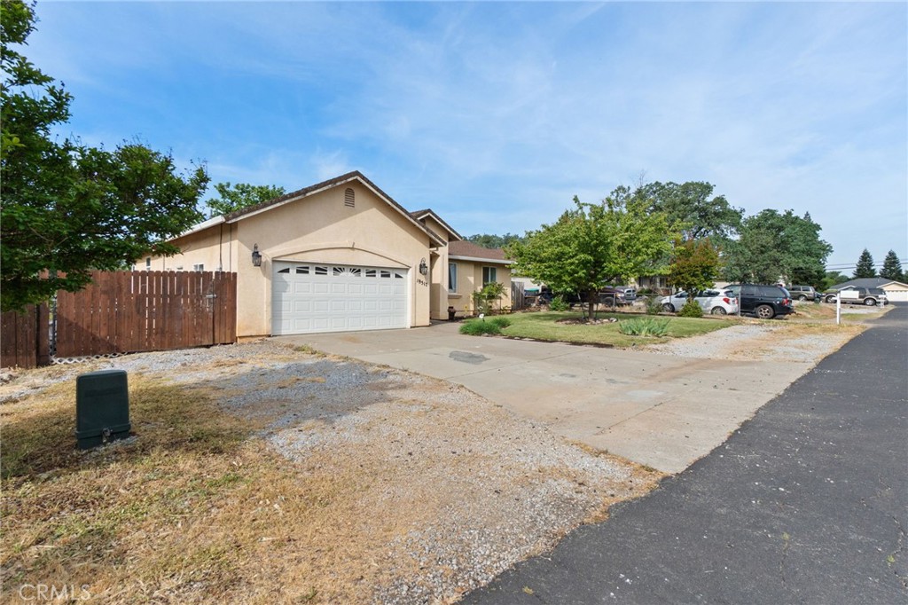 19517 Stringtown Place Property Photo 39