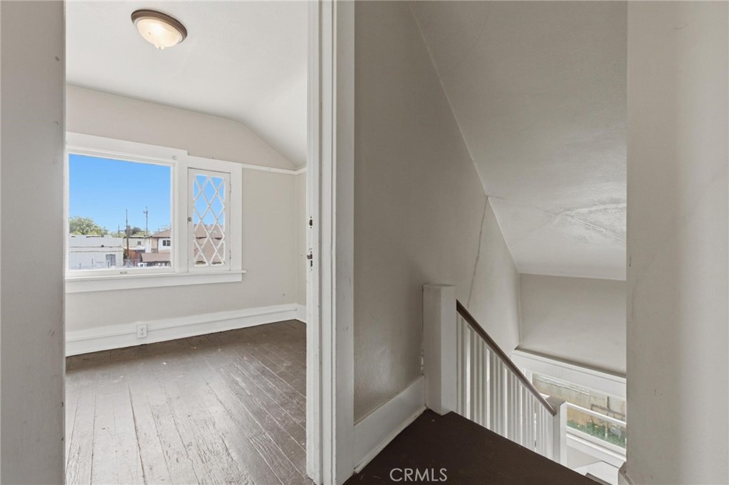 910 G Street Property Photo 27