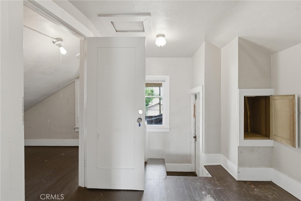 910 G Street Property Photo 35