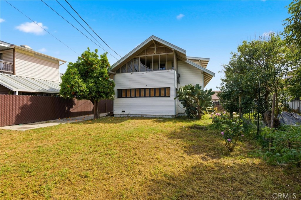 910 G Street Property Photo 40