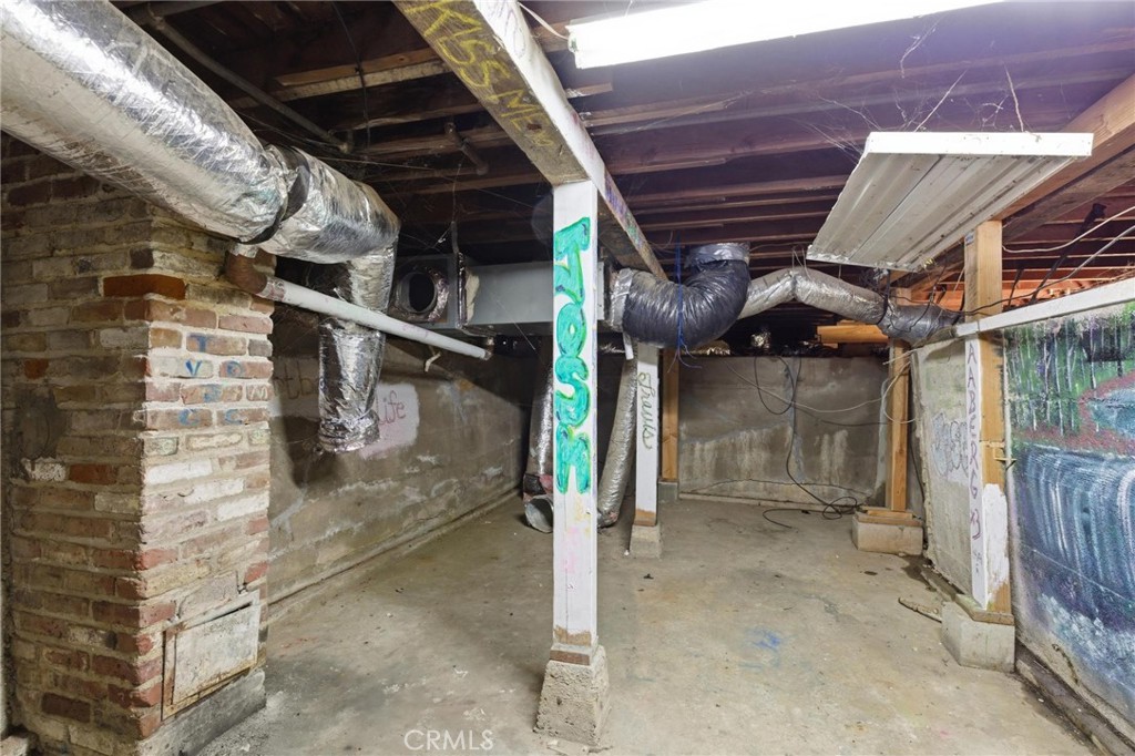 910 G Street Property Photo 42