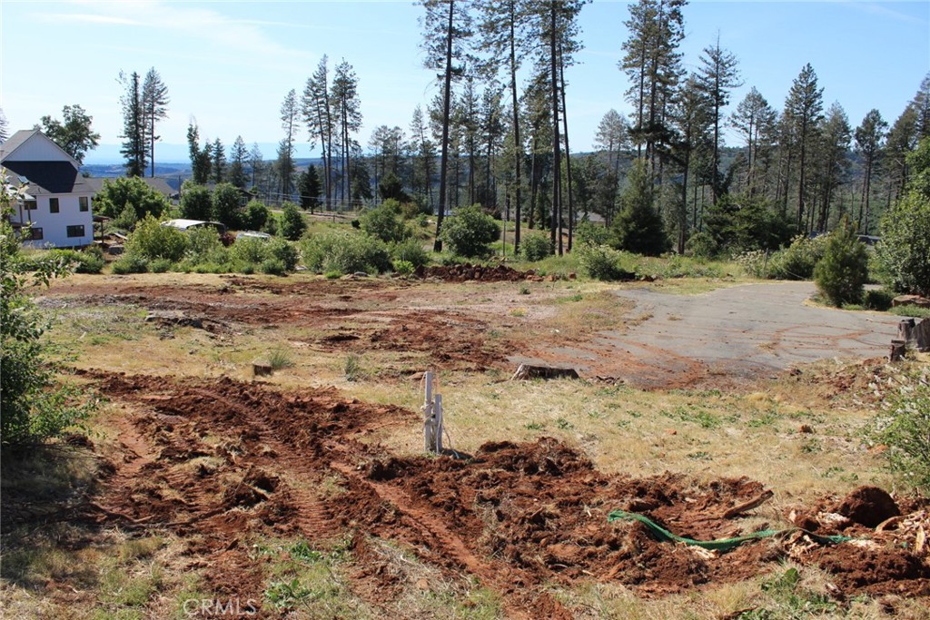 6642 Lincoln Property Photo 3