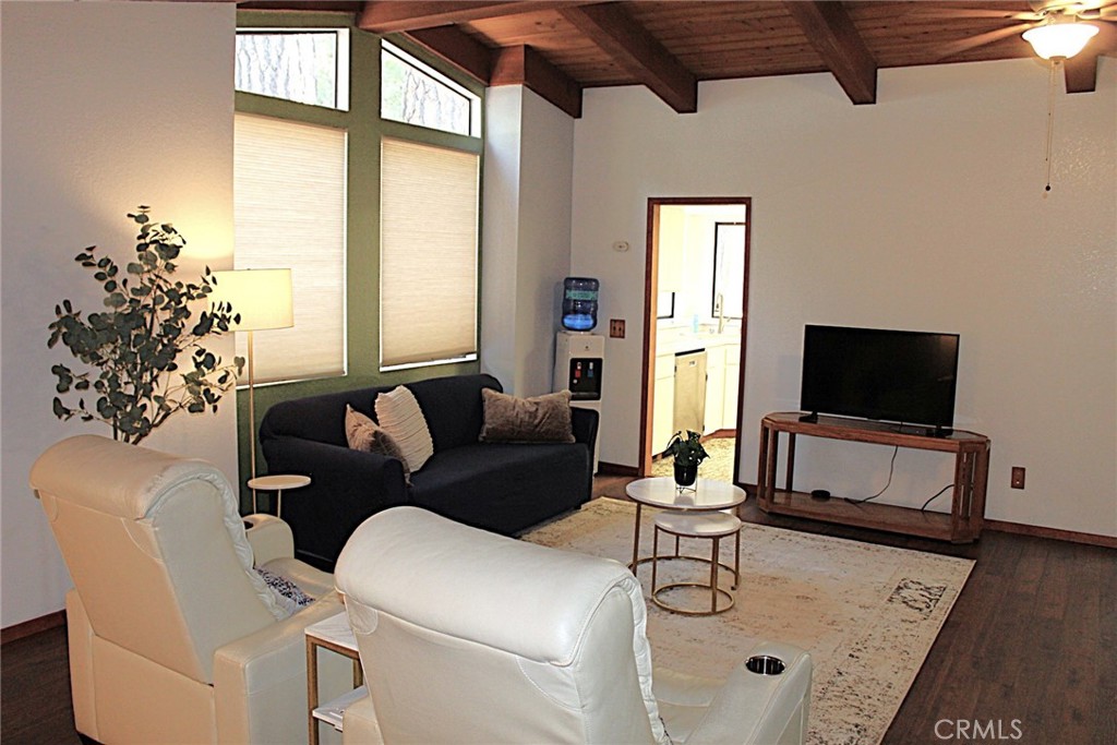 14334 Sinclair Property Photo 6