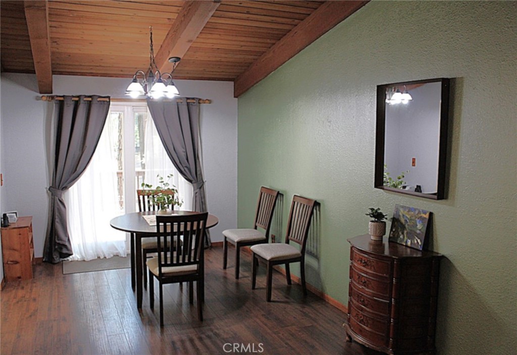 14334 Sinclair Property Photo 8