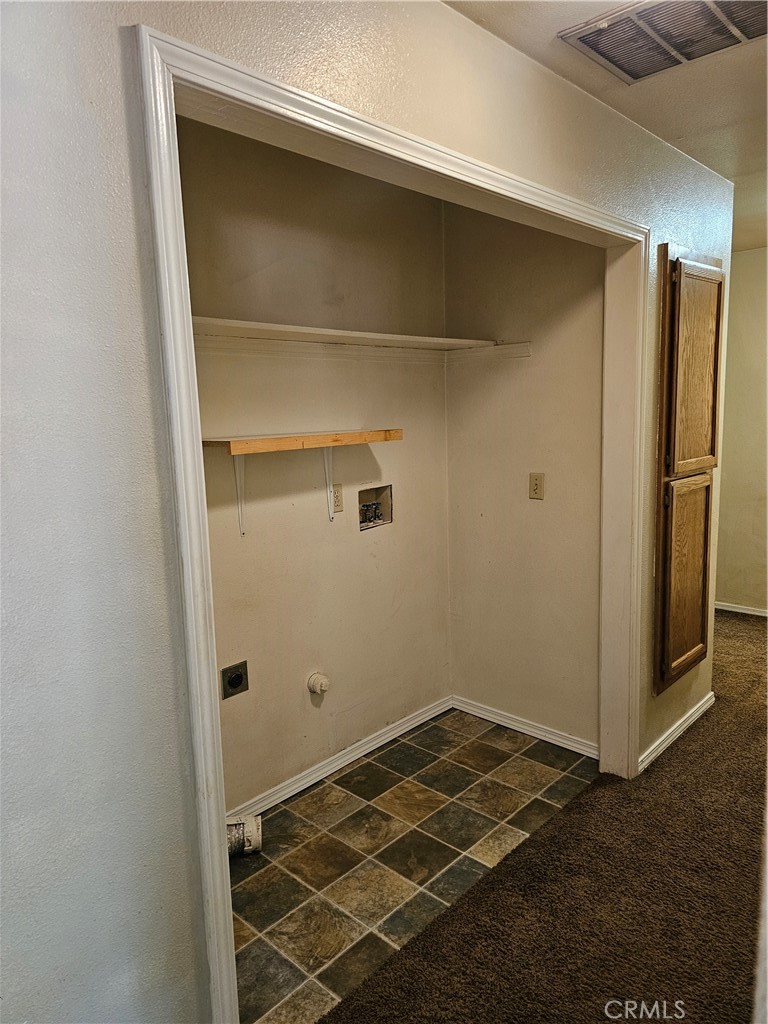 14708 Wood Drive Property Photo 13