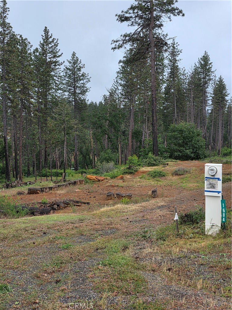 1684 Flicker Property Photo 2