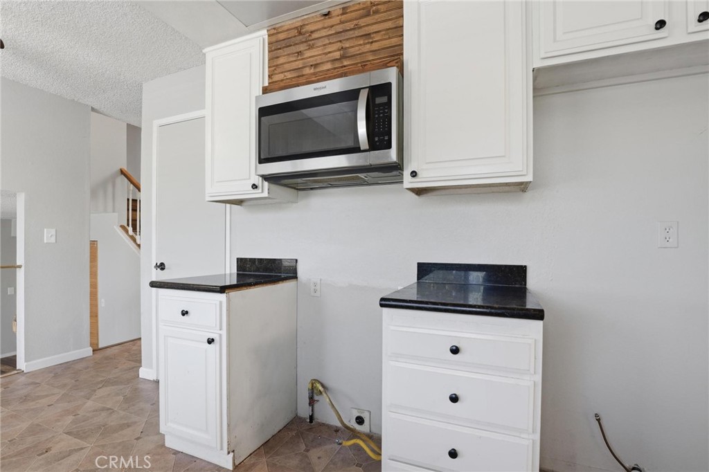 1159 Johnson Avenue Property Photo 10