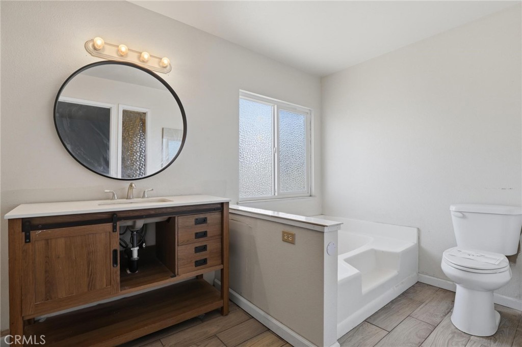 1159 Johnson Avenue Property Photo 24