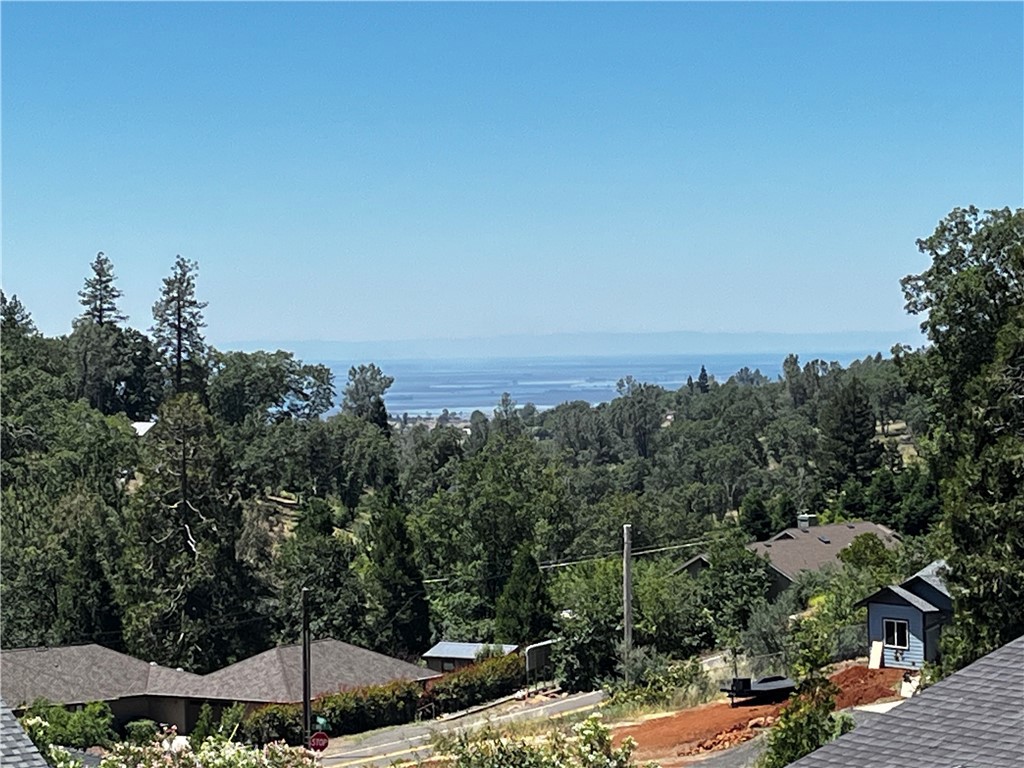 5358 Filbert Property Photo 4