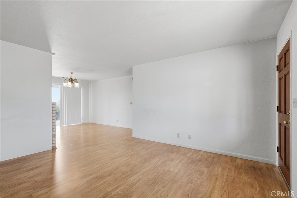 5727 Newland Road Property Photo 5