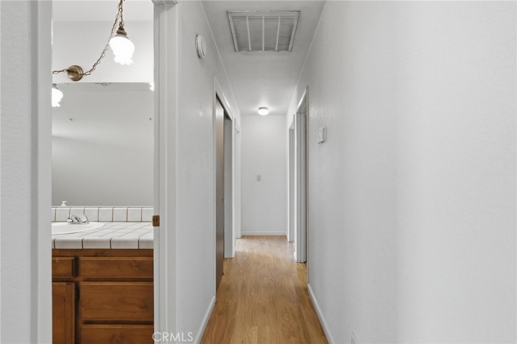 5727 Newland Road Property Photo 15