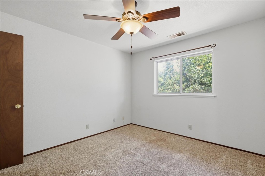 5727 Newland Road Property Photo 19