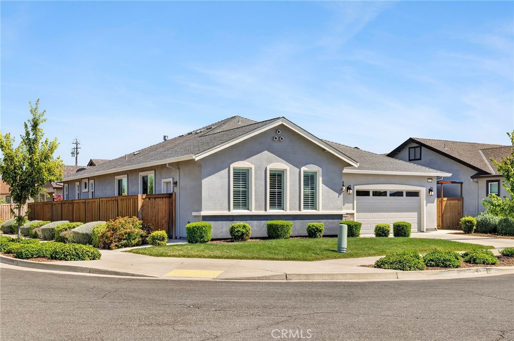 3314 Rogue River Property Photo 1