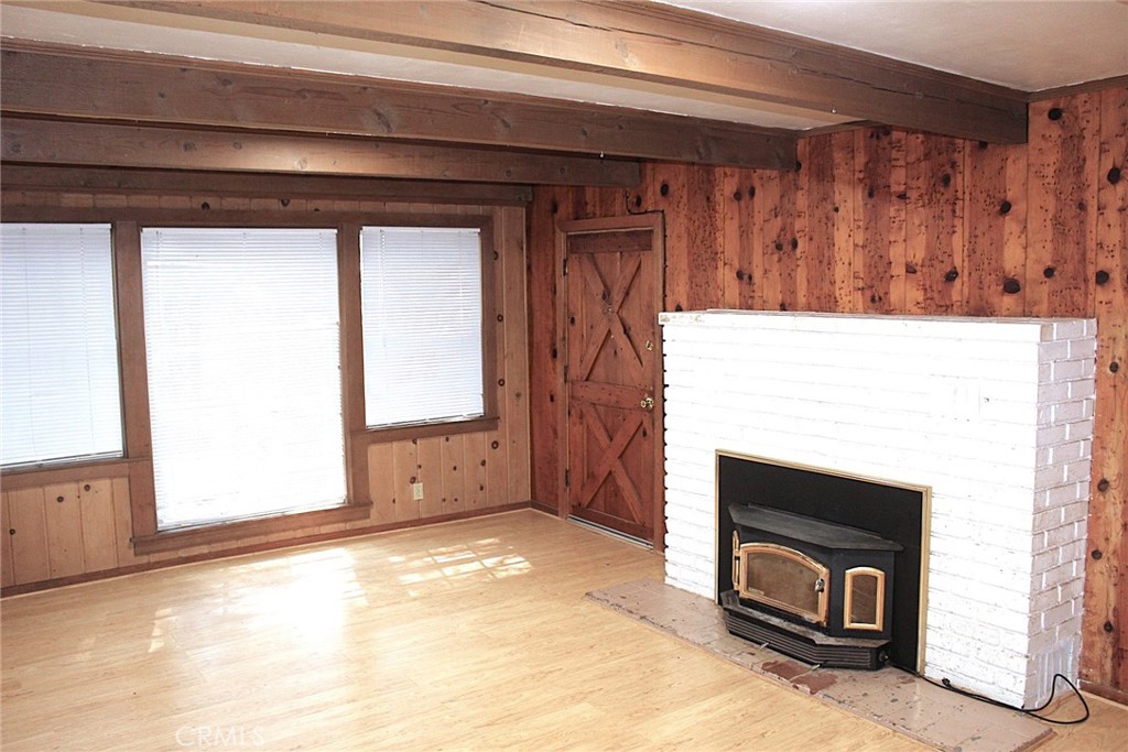 14599 Skyway Property Photo 5