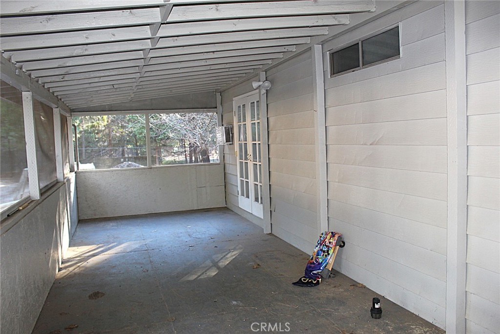 14599 Skyway Property Photo 28