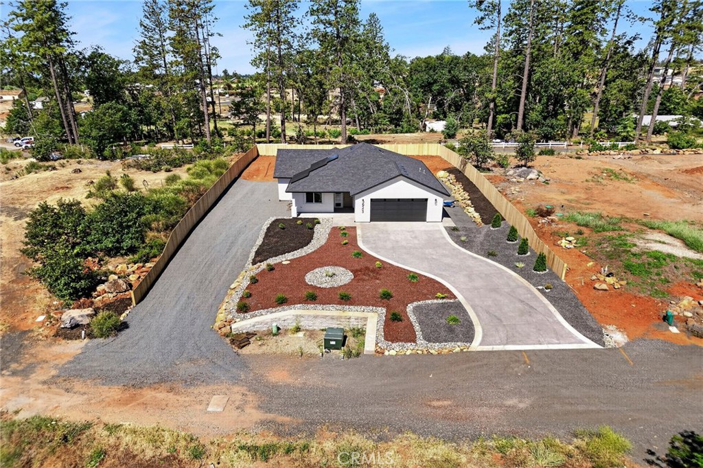5303 Sawmill Road Property Photo 3