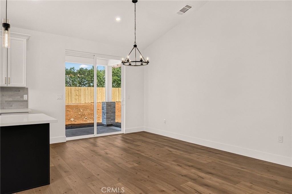 5303 Sawmill Road Property Photo 17