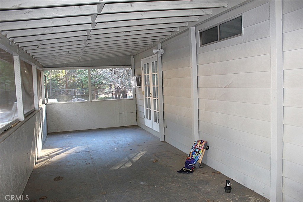 14599 Skyway Property Photo 31