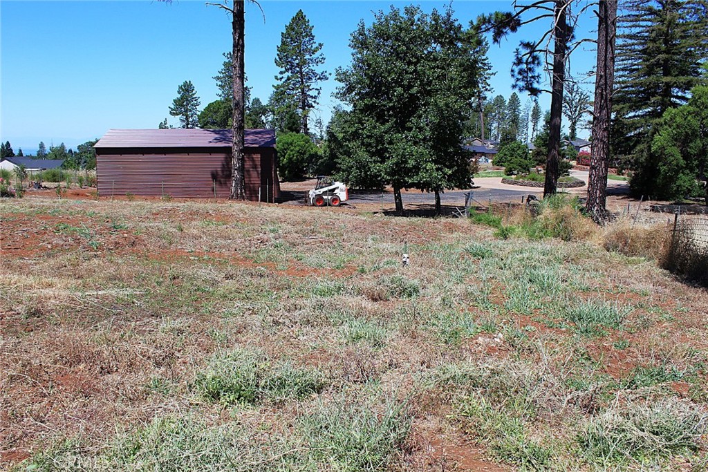 519 Valley View Property Photo 4