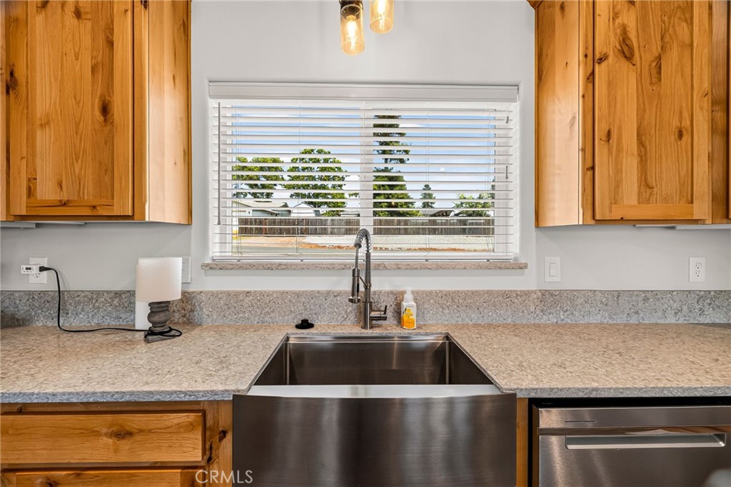 1759 Drendel Property Photo 15