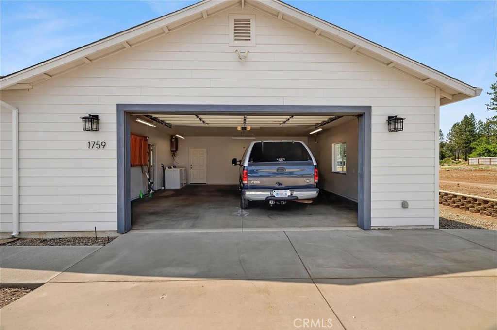 1759 Drendel Property Photo 19