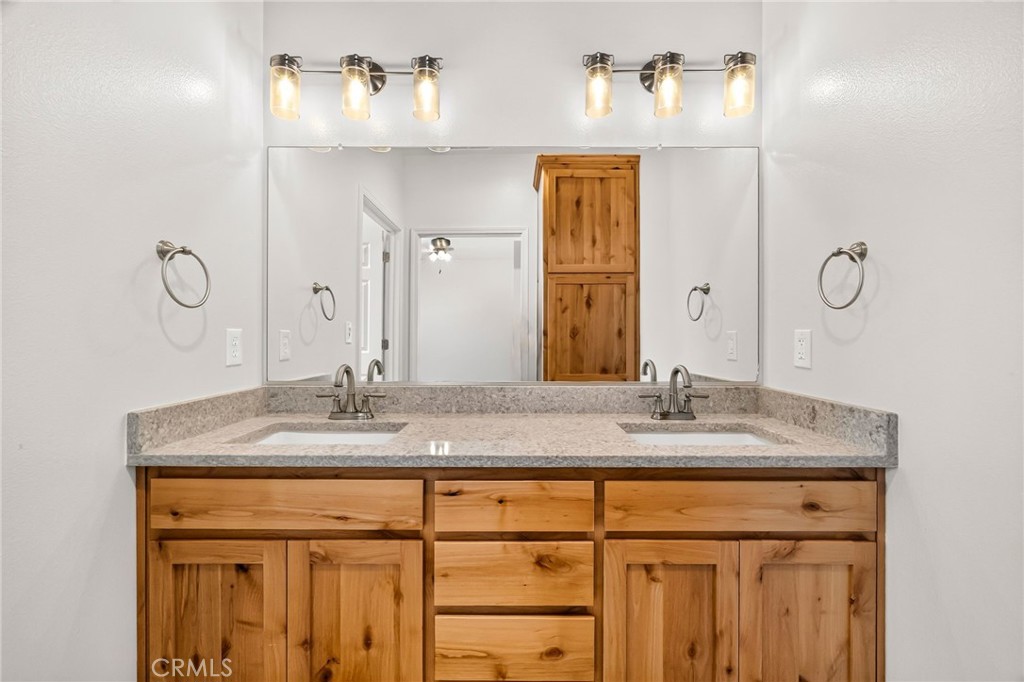1759 Drendel Property Photo 32