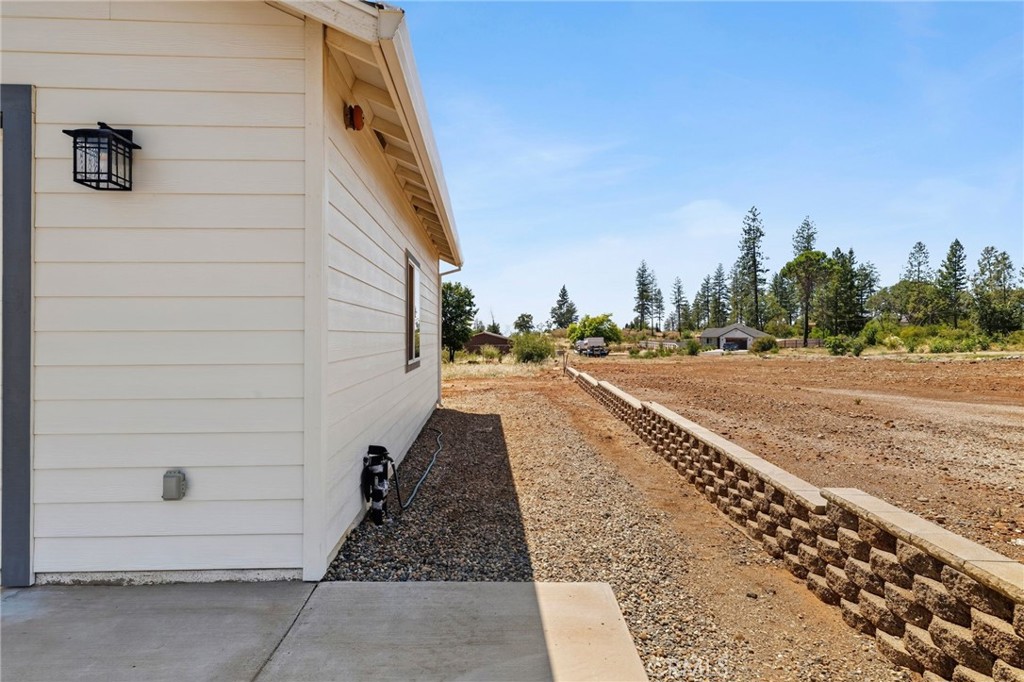 1759 Drendel Property Photo 46