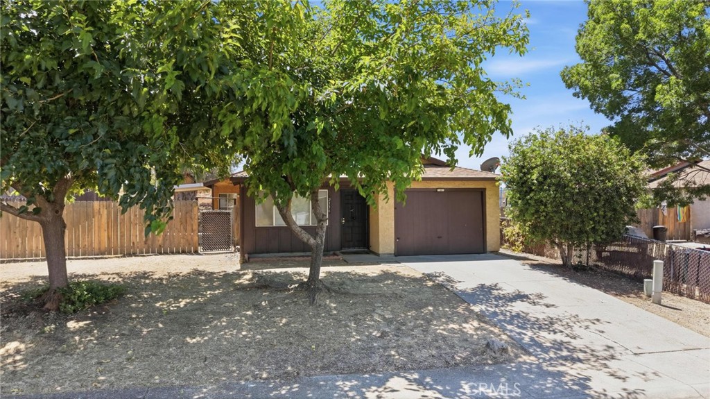 2336 Via Laton Property Photo 2