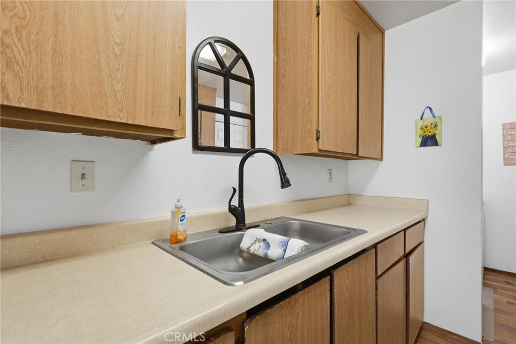 2336 Via Laton Property Photo 11