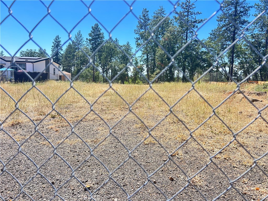 6281 Diamond Property Photo 4