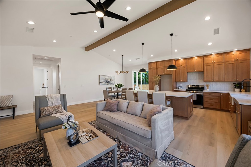 5677 Pentz Road Property Photo 16