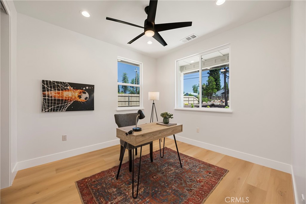5677 Pentz Road Property Photo 37