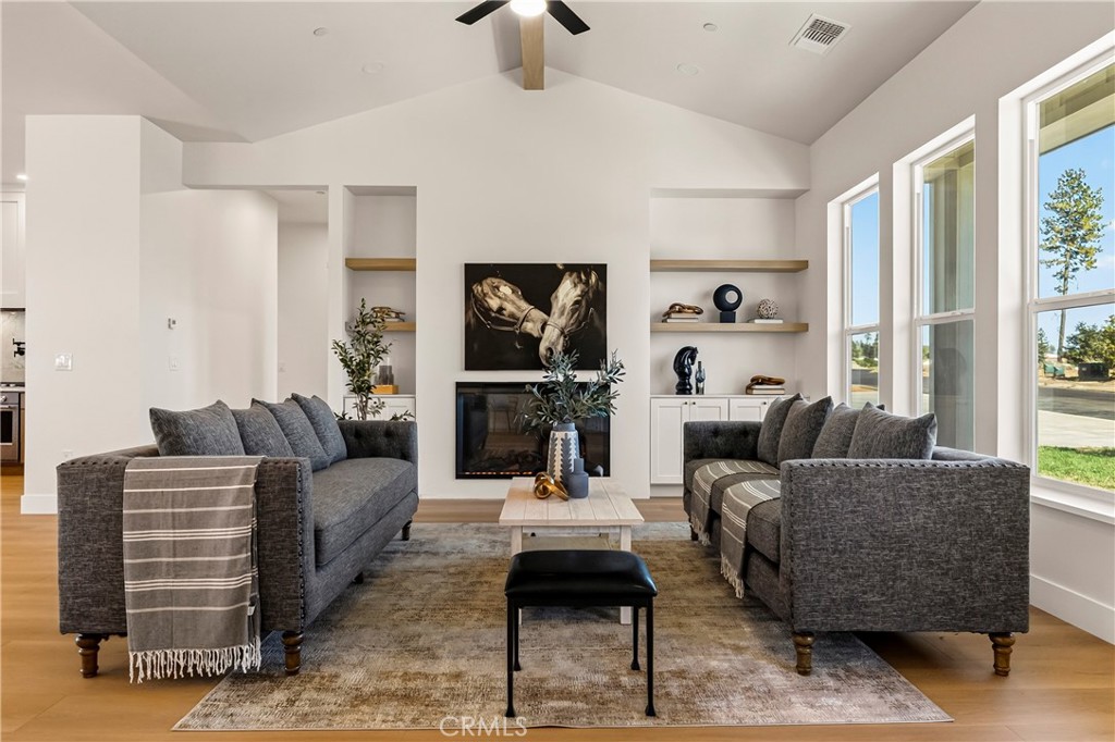 503 Nottingham Park Property Photo 13