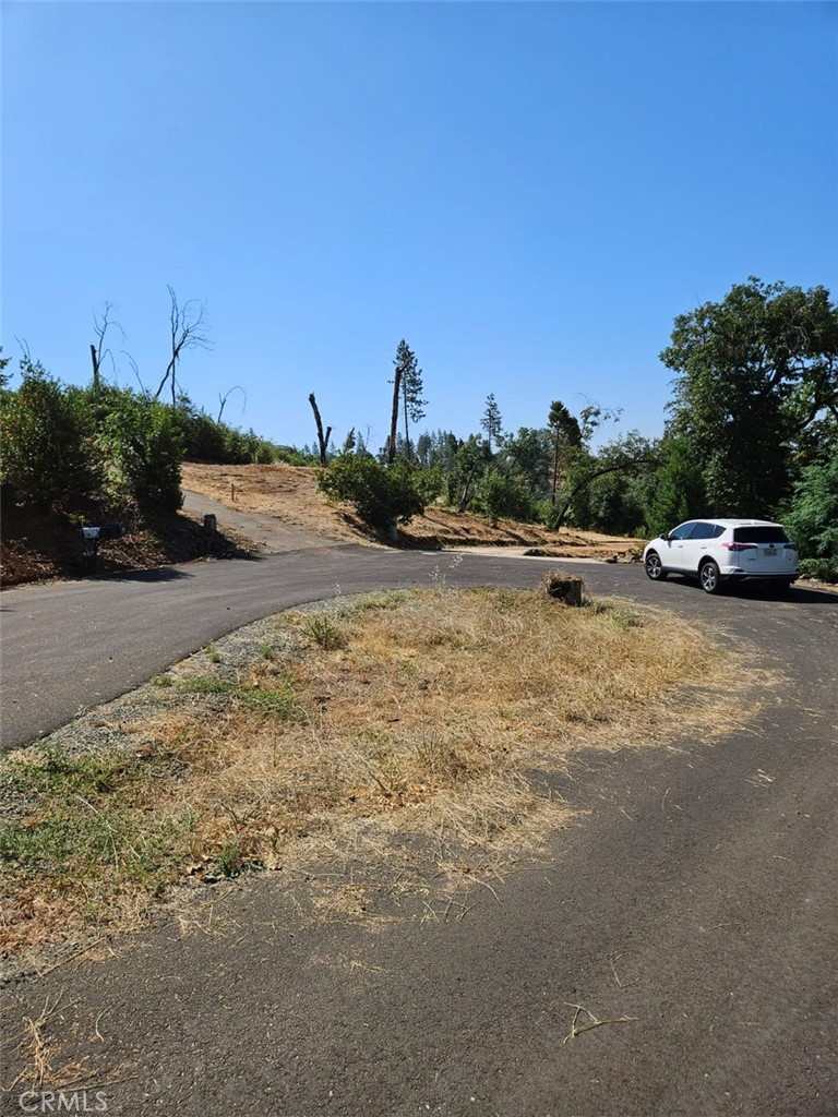 5540 Glen Drive Property Photo 8