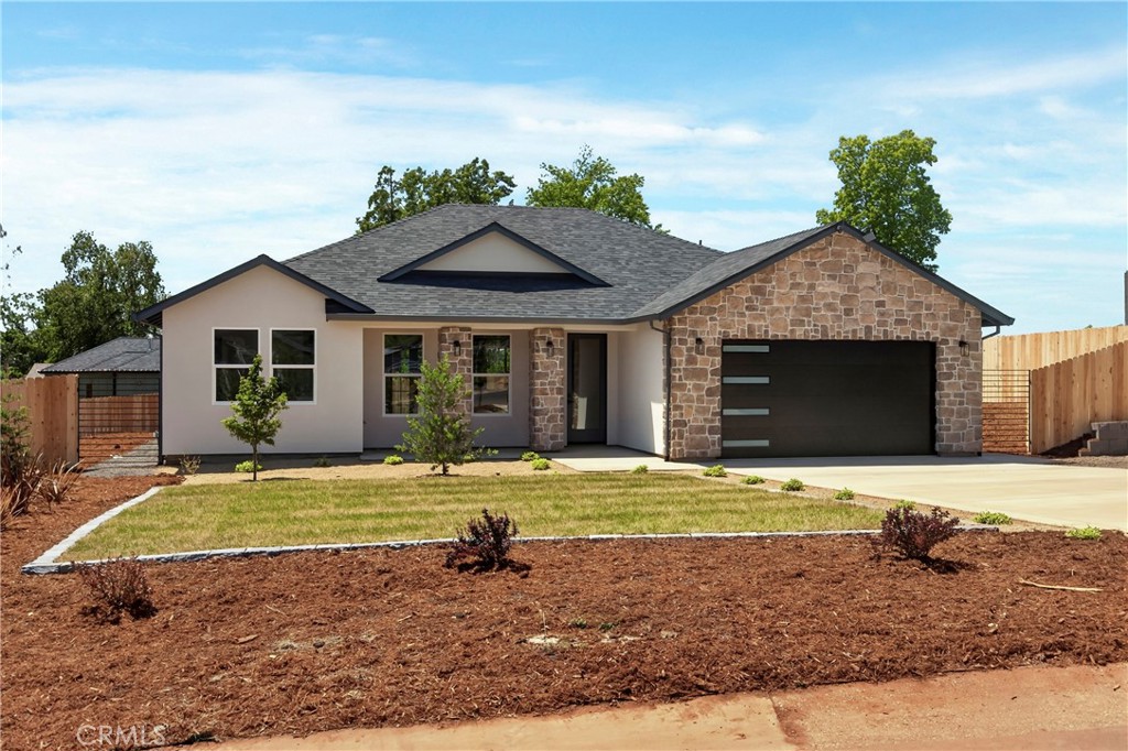 5871 Crestmoor Drive Property Photo 8