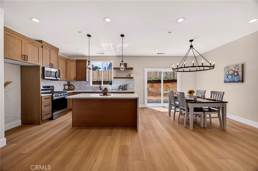 5693 Feather River Place Property Photo 17
