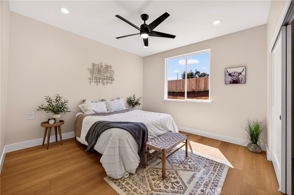5693 Feather River Place Property Photo 27
