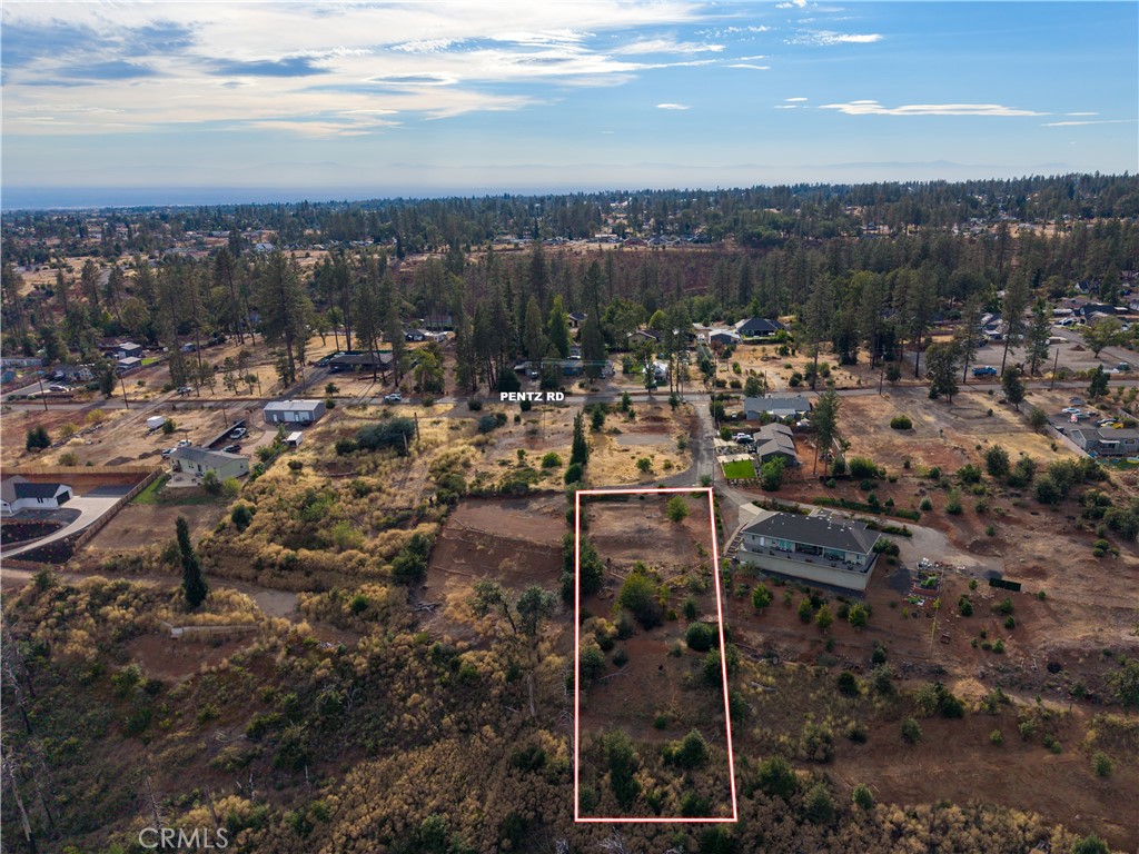 1920 Lowry Property Photo 4