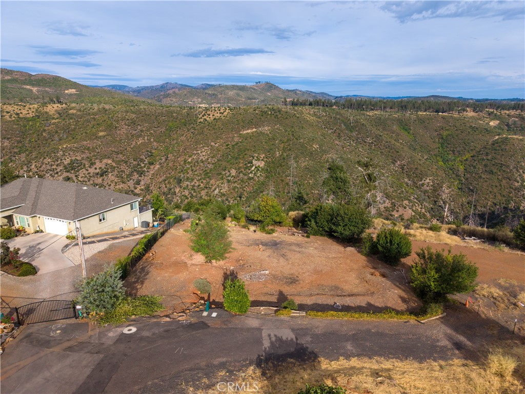 1920 Lowry Property Photo 17