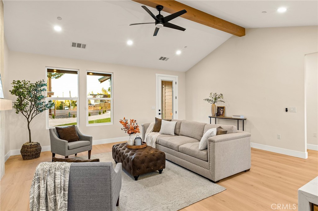 570 Bille Road Property Photo 15
