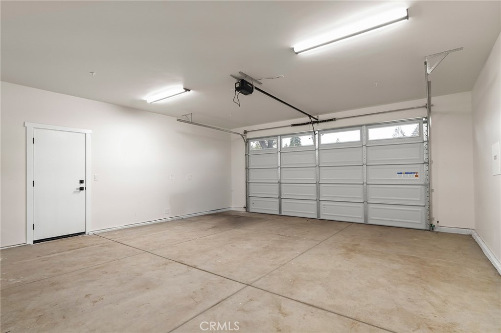 570 Bille Road Property Photo 44